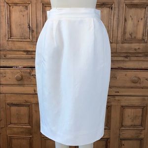 Vintage high-waisted skirt